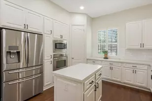 18901 N Bee Cave Springs Cir, Cypress, TX 77433 - Photo 8