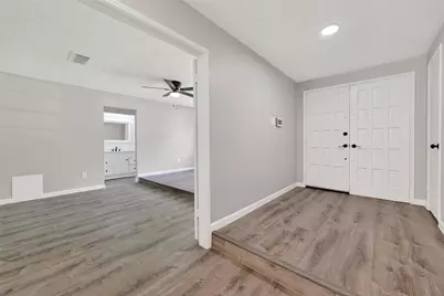 2714 Valley Forest Drive, Missouri City, TX 77489 - Photo 6