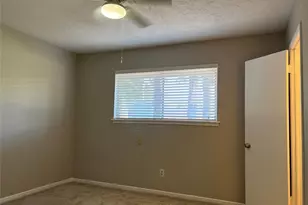 25114 Spring Ridge Dr, Spring, TX 77386 - Photo 22
