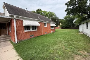 500 Fairbanks St, Houston, TX 77009 - Photo 16