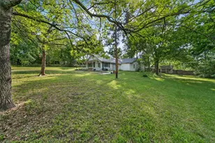 15185 Travis Ln, Willis, TX 77378 - Photo 22