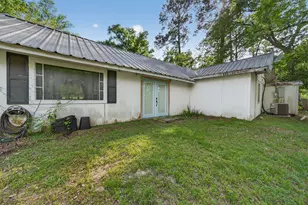 15185 Travis Ln, Willis, TX 77378 - Photo 30