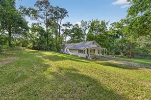 15185 Travis Ln, Willis, TX 77378 - Photo 24
