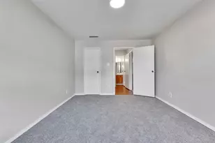 8787 Brae Acres Rd, Houston, TX 77074 - Photo 18