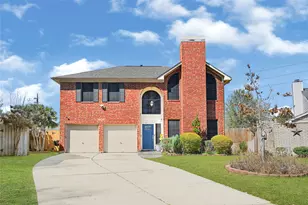 9026 Fairbloom Ln, Houston, TX 77040 - Photo 1