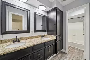 2007 7 Oaks Dr, Kingwood, TX 77339 - Photo 18
