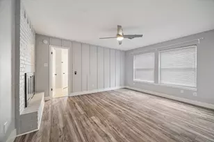 2007 7 Oaks Dr, Kingwood, TX 77339 - Photo 12