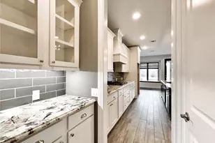 10206 Peytons Grace Ln, Cypress, TX 77433 - Photo 12