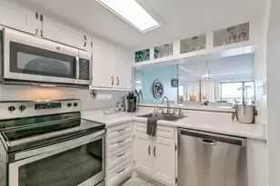 7310 Seawall Blvd, Galveston, TX 77551 - Photo 16