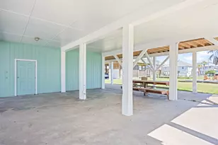 3040 Carioca Ct, Crystal Beach, TX 77650 - Photo 40