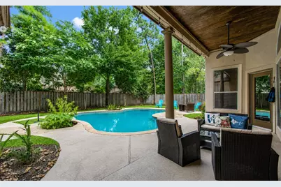110 Capstone Circle, The Woodlands, TX 77381 - Photo 40