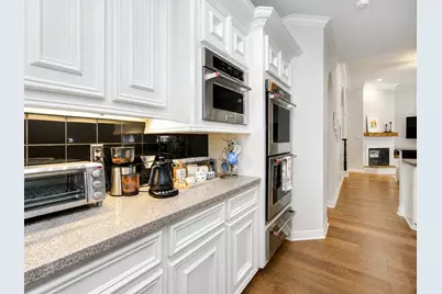 110 Capstone Circle, The Woodlands, TX 77381 - Photo 12
