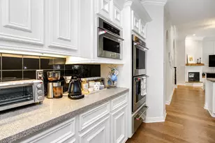 110 Capstone Cir, The Woodlands, TX 77381 - Photo 12