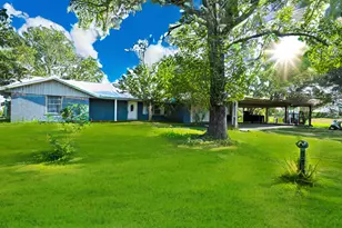 14920 Bj Dusek Rd, Wallis, TX 77485 - Photo 2