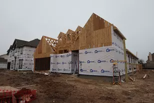 1810 S Wildflower Dr, Deer Park, TX 77536 - Photo 2