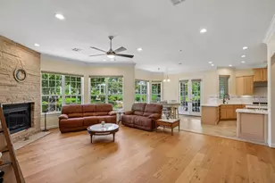 118 Waterfront Dr, Montgomery, TX 77356 - Photo 14