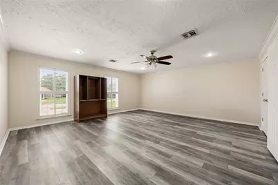 2404 Burton Drive, Bryan, TX 77802 - Photo 16