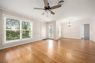 2404 Burton Drive, Bryan, TX 77802 - Photo 6