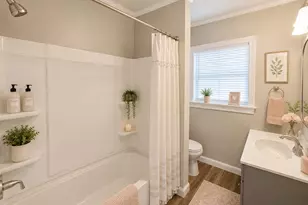 805 17th Ave N, Texas City, TX 77590 - Photo 8