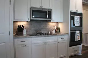 32 Trout Ln, Freeport, TX 77541 - Photo 12