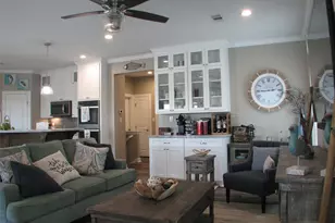 32 Trout Ln, Freeport, TX 77541 - Photo 6