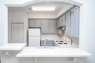 9400 Bellaire Blvd, Houston, TX 77036 - Photo 8