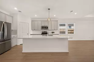 9622 Akashi Run Dr, Cypress, TX 77433 - Photo 8