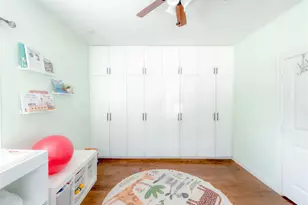 5221 Claremont St, Houston, TX 77023 - Photo 8