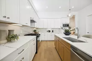 1520 W 21st St, Houston, TX 77008 - Photo 12