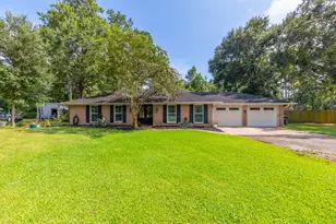 760 Pinecrest St, Vidor, TX 77662 - Photo 1