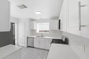 19115 Winding Branch Dr, Katy, TX 77449 - Photo 8