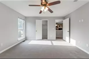 2135 Collingsfield Dr, Sugar Land, TX 77478 - Photo 14