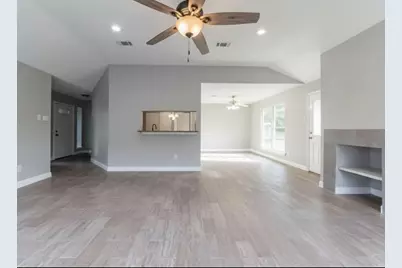 2135 Collingsfield Drive, Sugar Land, TX 77478 - Photo 4