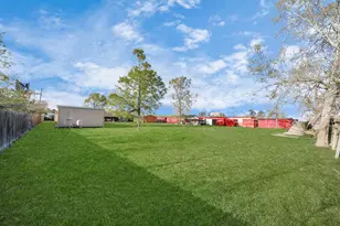 10831 Hwy 242, Conroe, TX 77385 - Photo 38
