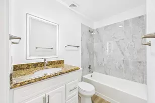 10380 Briar Forest Dr, Houston, TX 77042 - Photo 28