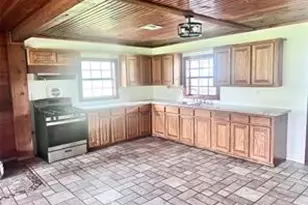 9504 Quaker Ct, Rosharon, TX 77583 - Photo 8