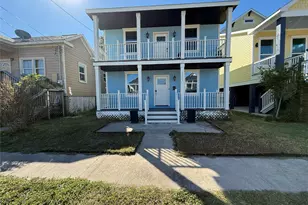 1213 32nd St, Galveston, TX 77550 - Photo 2