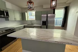 1213 32nd St, Galveston, TX 77550 - Photo 10