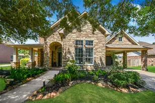 9218 Rainbluff Ln, Katy, TX 77494 - Photo 2