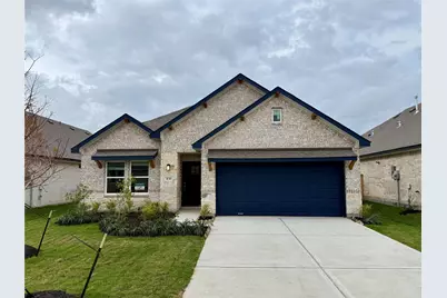 3130 Emerald Hills Drive, Angleton, TX 77515 - Photo 2