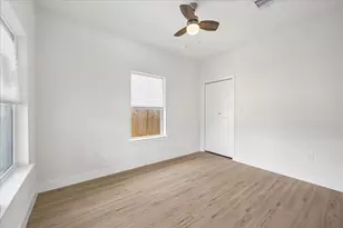 7702 Sealey St, Houston, TX 77088 - Photo 20