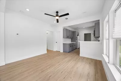 7702 Sealey Street, Houston, TX 77088 - Photo 10