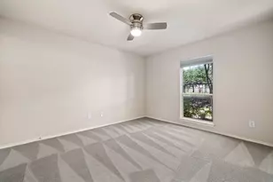 902 Memorial Heights Dr, Houston, TX 77007 - Photo 6