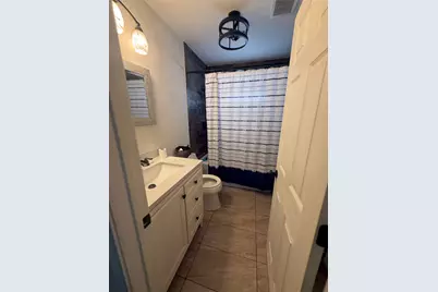 7635 Avenue C, Houston, TX 77012 - Photo 4