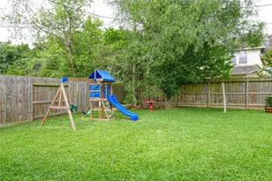 25923 Marshbrook Ln, Spring, TX 77389 - Photo 16