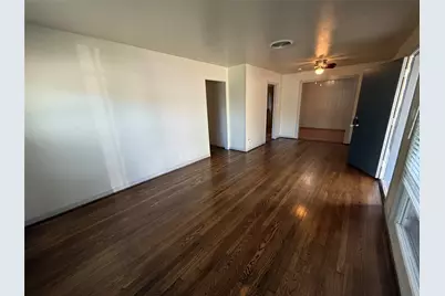 1857 Huge Oaks Street, Houston, TX 77055 - Photo 8