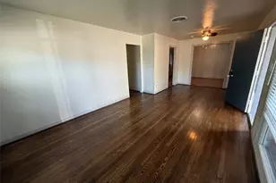 1857 Huge Oaks St, Houston, TX 77055 - Photo 8