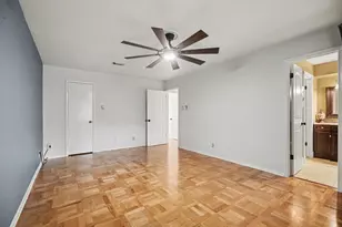 15914 Dunmoor Dr, Houston, TX 77059 - Photo 18