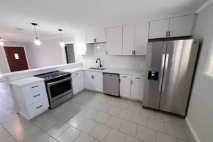 4511 Ave R 1/2, Galveston, TX 77551 - Photo 8