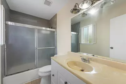 9221 Imogene Street #9221, Houston, TX 77036 - Photo 6